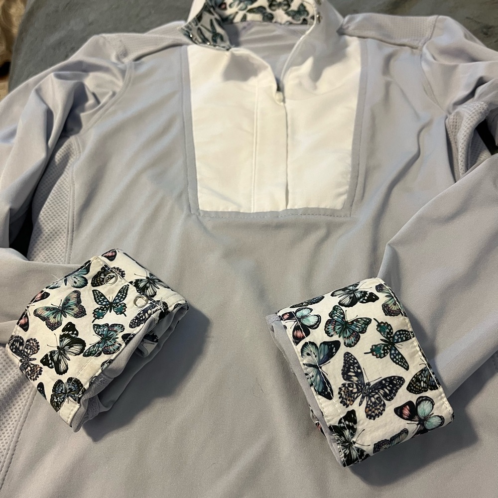 Chestnut Bay Youth L equestrian top